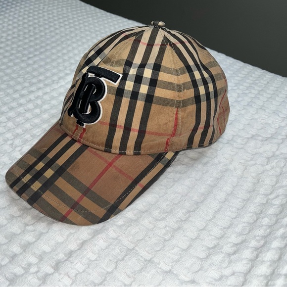Burberry men’s hat - Picture 2 of 5